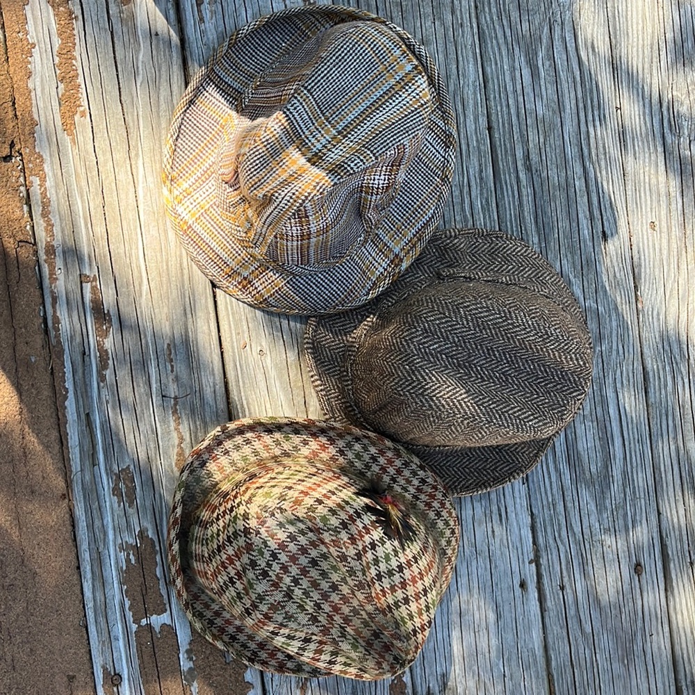 Vintage men’s hats, estimating early 70’s
